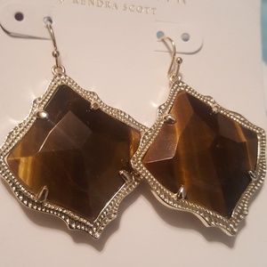Kendra Scott Kristen earrings